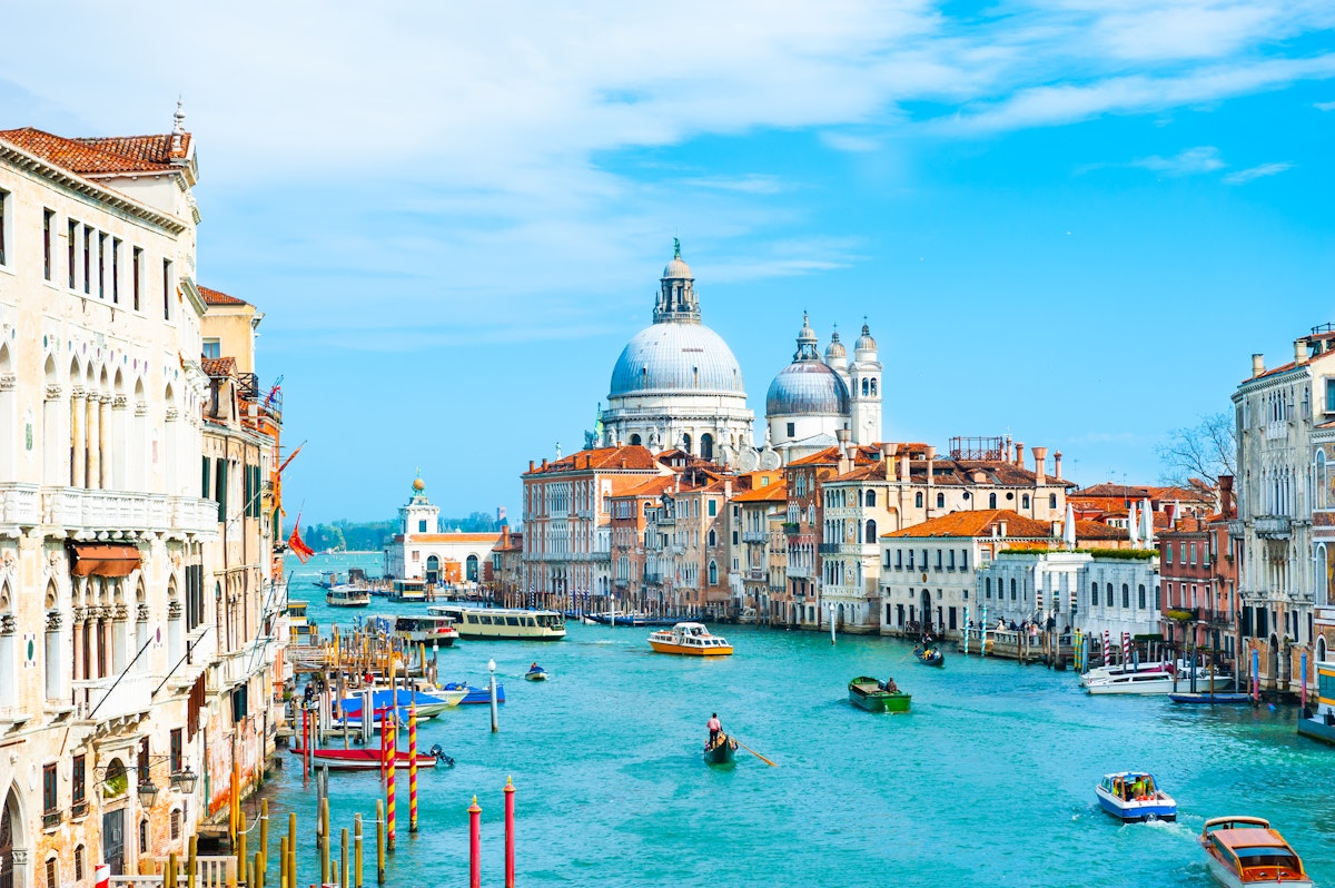 Βενετία, τέχνη, ιστορία και όμορφες παραλίες. Φιλόξενο κλίμα, χαλαρή ατμόσφαιρα και αξέχαστη γαστρονομία.