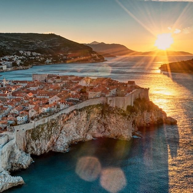 Naviga regolarmente sull'Adriatico e pensa di conoscere la maggior parte delle isole e delle baie croate? E le città? Vediamo quali della nostra lista hai già visitato durante le tue crociere.