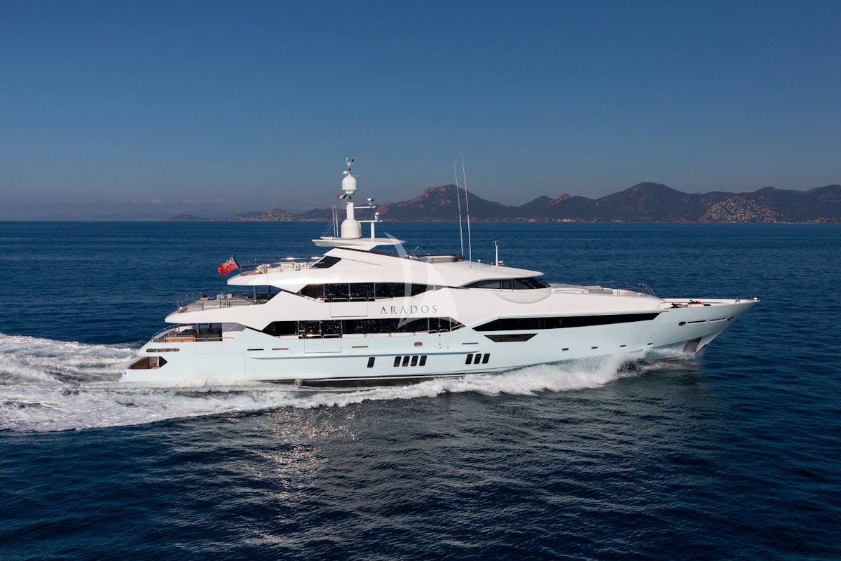 from €225 000 | 47.30 meters | 10 guests