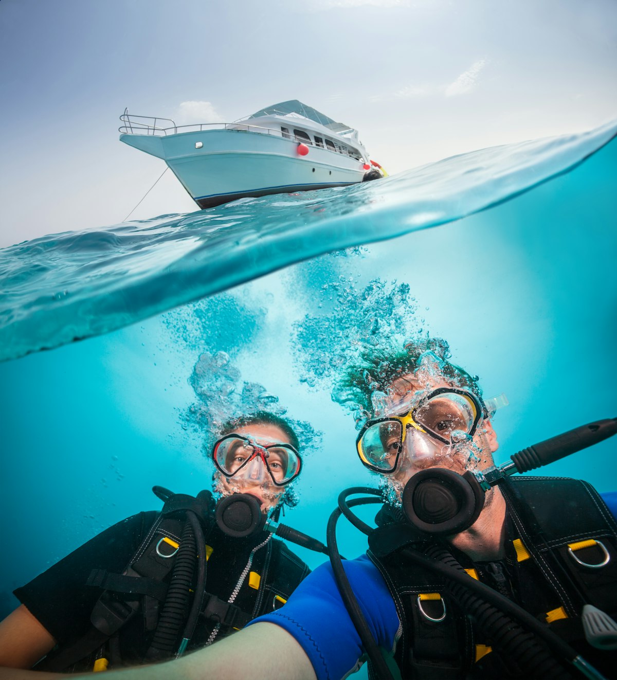 Combine the thrills of sailing and scuba diving. Check out preparation tips, finding the right instructor, and essential items you shouldn't forget.