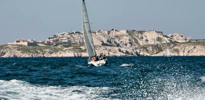 parker 470 sailboat