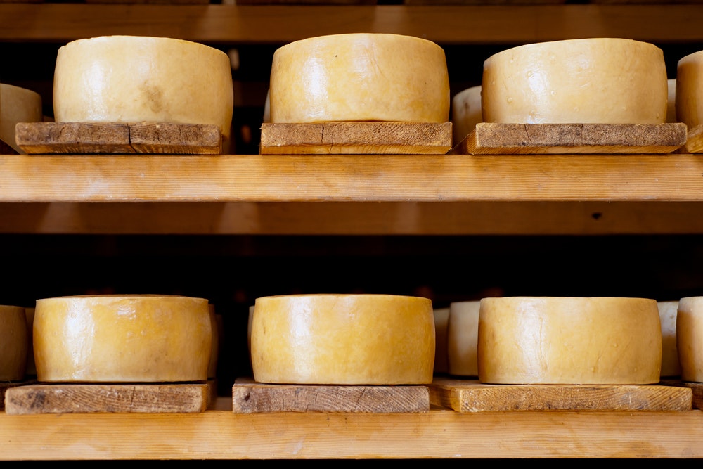 世界的に有名なクロアチアのパグチーズの数々。