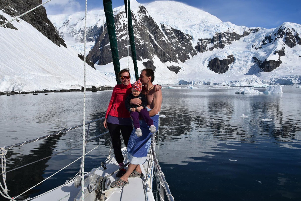 Around the world on a sailboat with seaman Jirka Denk