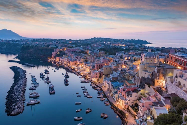 Marina Corricella na otoku Procida