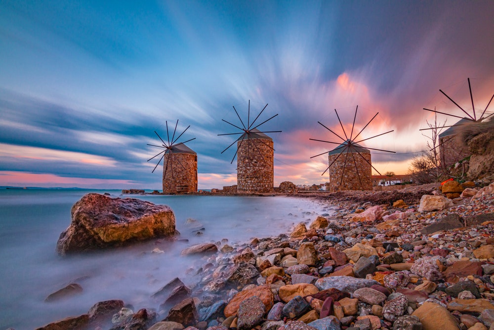Mulini a vento al tramonto, Chios
