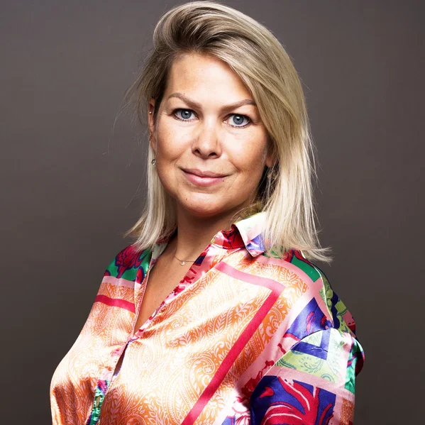 Simona Novobilská