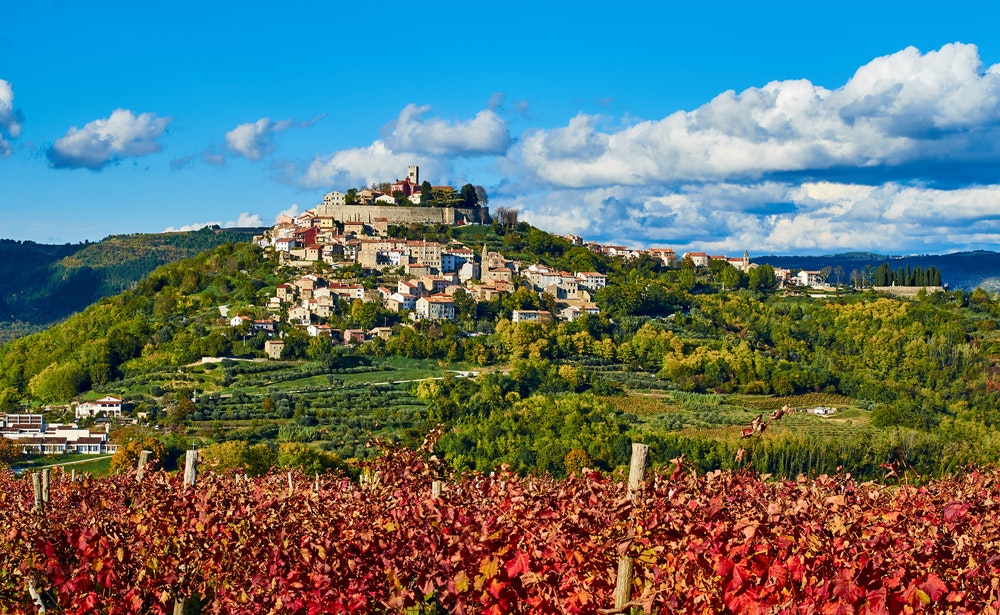 Motovun à l'automne en Istrie