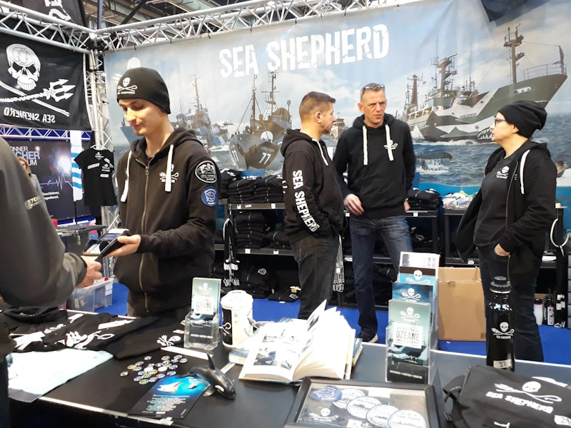 Stánok Sea Shepherd vzbudzoval už tradične veľký záujem