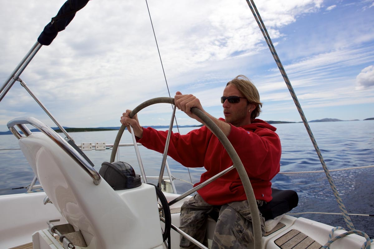 Na lodi s handicapom: rozhovor s jachtárom Jakubom Koutským