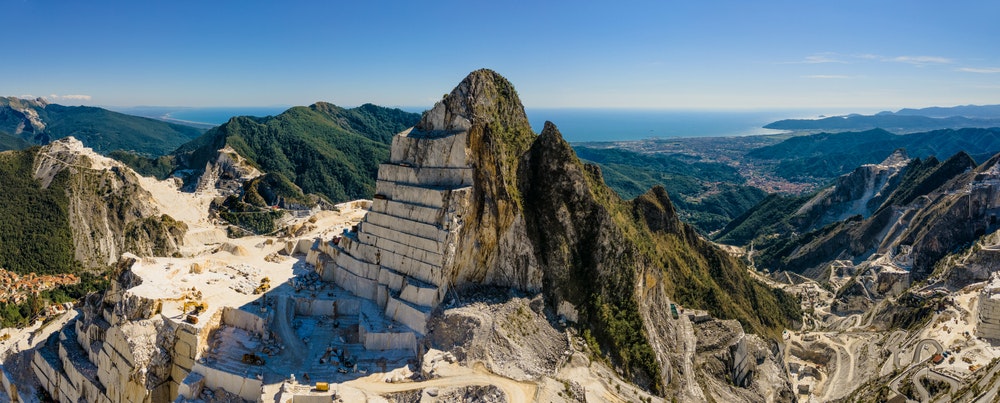 Marmorbrud i Carrara, Italien.