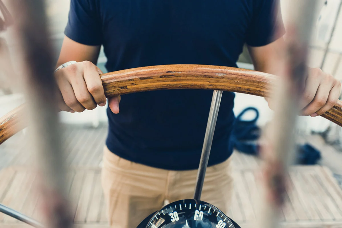 What skipper's licence do I need and where does it apply