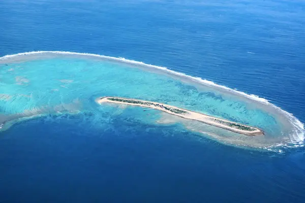 Nagannu is famous for sandy beaches and crystal-clear turquoise waters