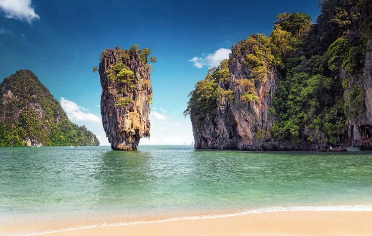 Klippformationer på James Bond Island, Thailand