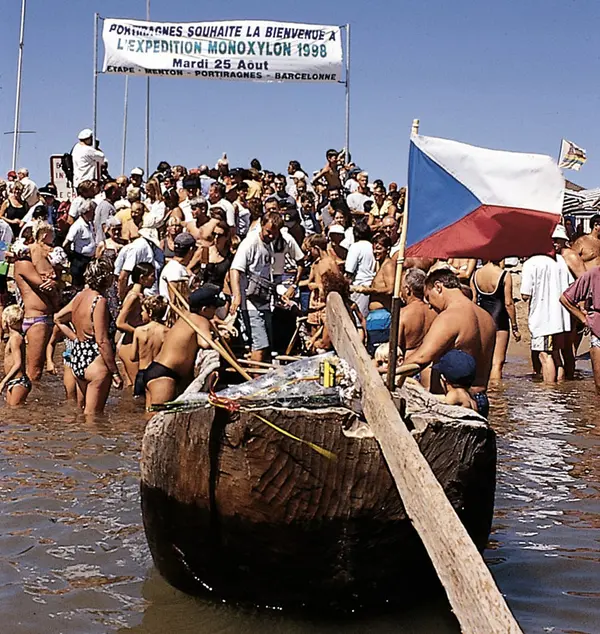 Ogromno pozornosti je požel kanu monoksilon