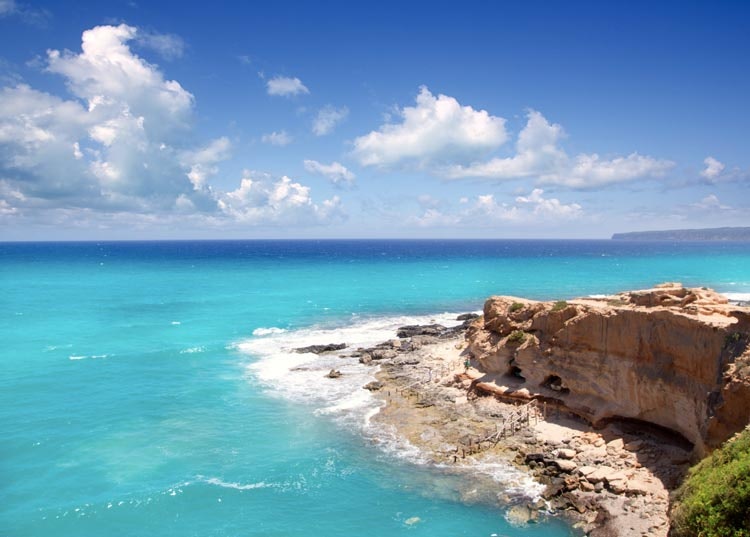 Острів Форментера є останнім středomořským rájem