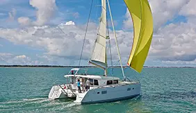 Lagoon 400 S2