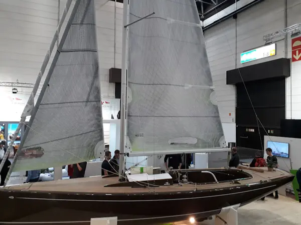 The FLAX 27 is made from renewable and recyclable sources.