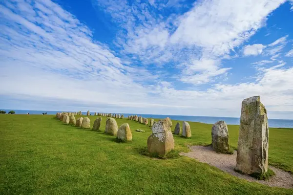Ales Stenar je úchvatné místo s magickou atmosférou