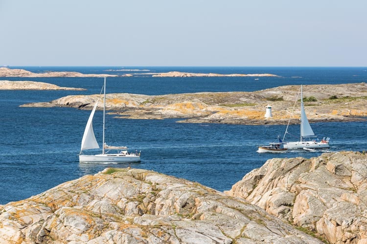 Ostrovy v okolí Stockholmu vybízejí k plaachtění