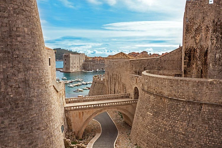 Kikötő Dubrovnik óvárosában