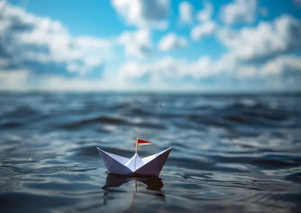 Origami-Papierboote: Miniatur-Wunderwerke basteln