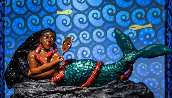 Mami Wata at a museum exhibition, Philadelphia