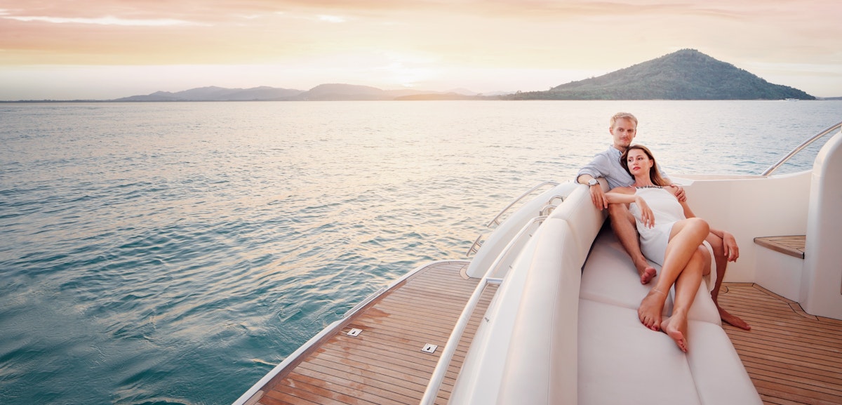 Die 7 besten Reiseziele für einen romantischen Bootsurlaub